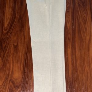 Pantalón con hebilla lateral