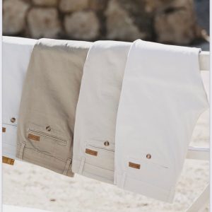 pantalón chino